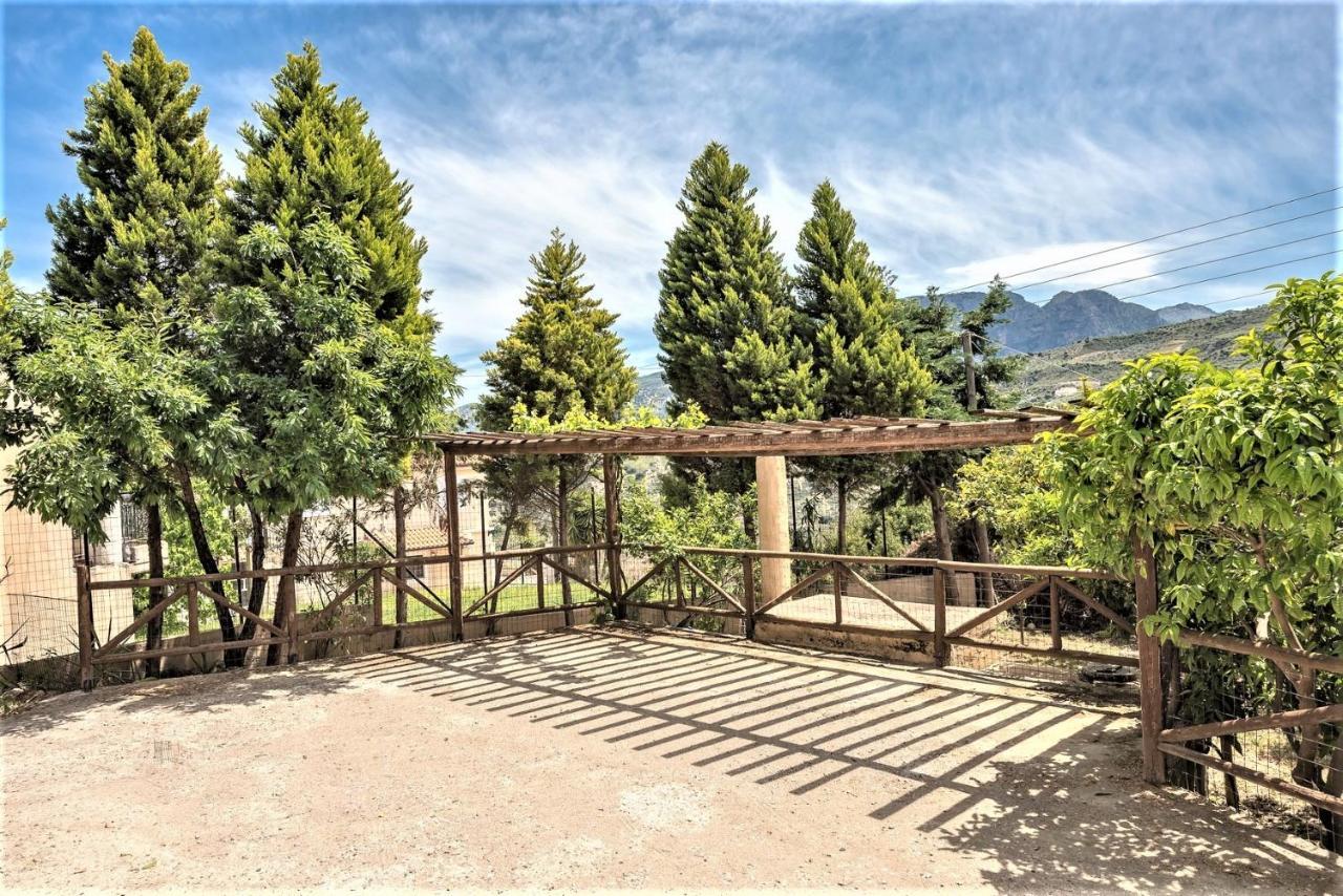 Ampelos Estate أكراتا المظهر الخارجي الصورة