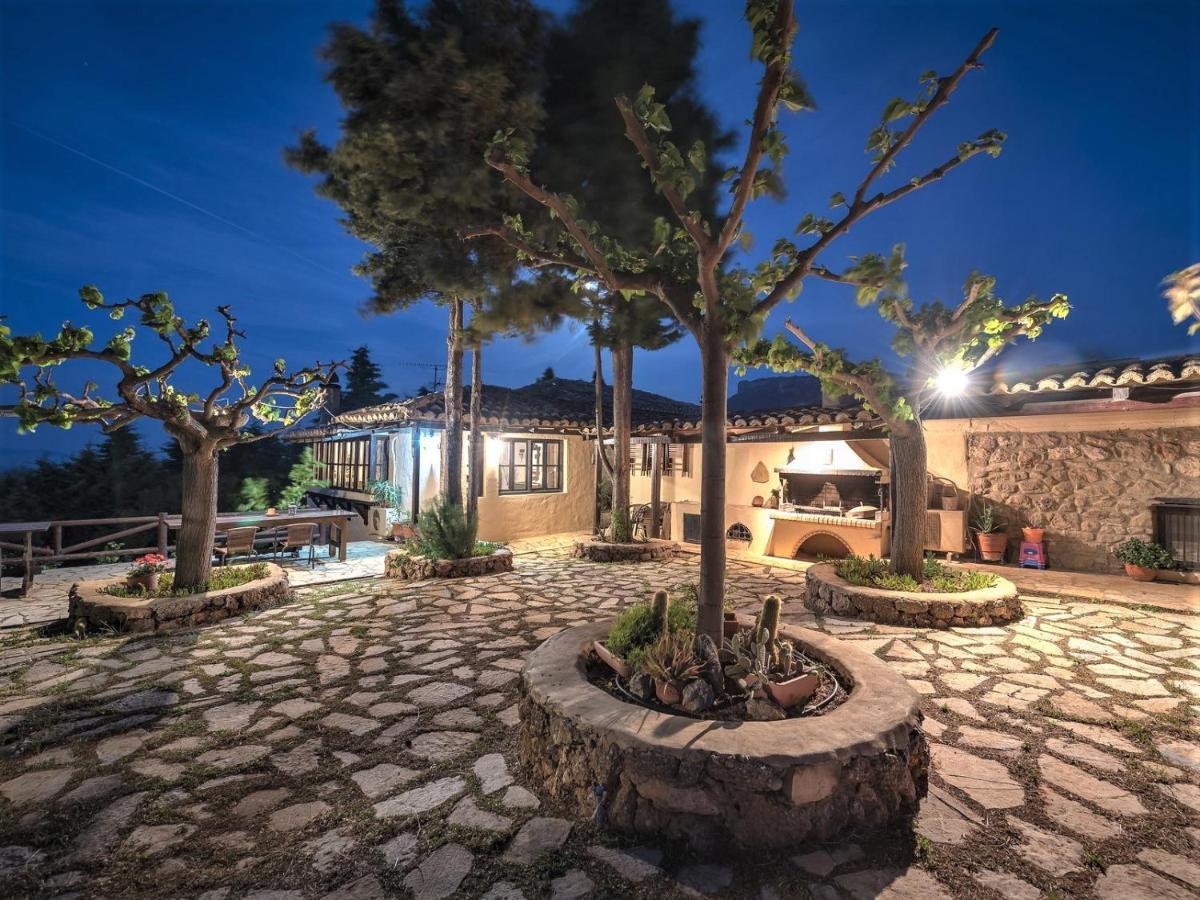 Ampelos Estate أكراتا المظهر الخارجي الصورة